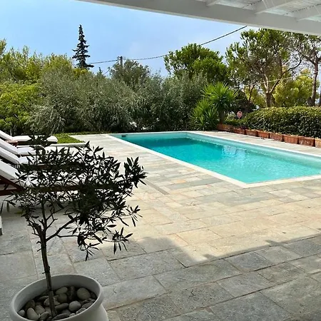Villa Saronida Boutique Villa Private Pool, Sea Views, Lovely Gardens & Roof Terrace Saronida